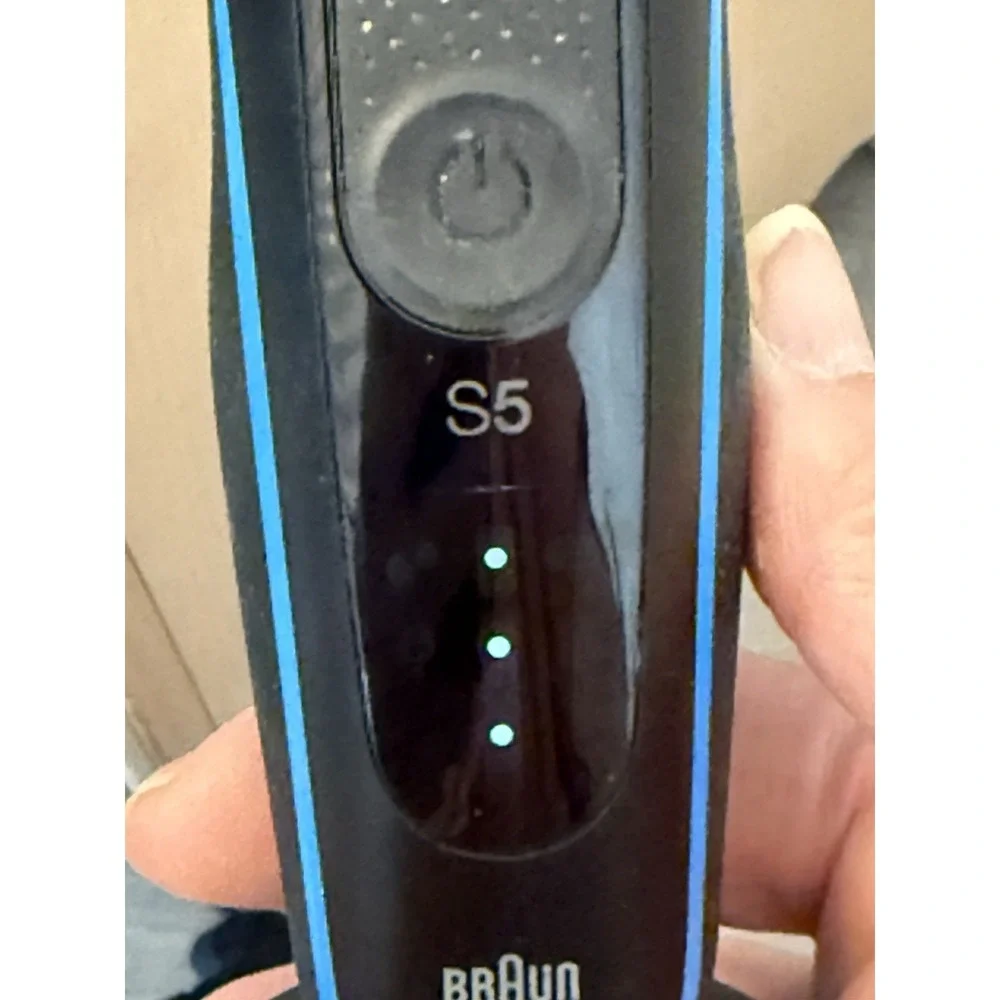 Braun Series 5 Easy Clean S5 Shaver Type 5439 Tested Charger Trimmer 5 Combs